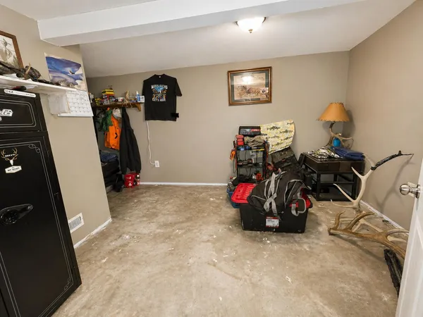 $250,000 | 767 North Sheridan Avenue, Sheridan, WY 82801