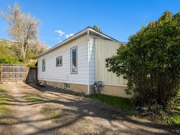 $250,000 | 767 North Sheridan Avenue, Sheridan, WY 82801