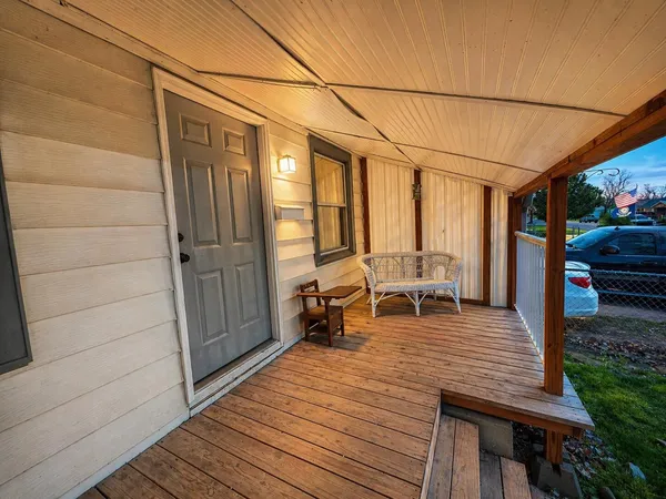 $250,000 | 767 North Sheridan Avenue, Sheridan, WY 82801