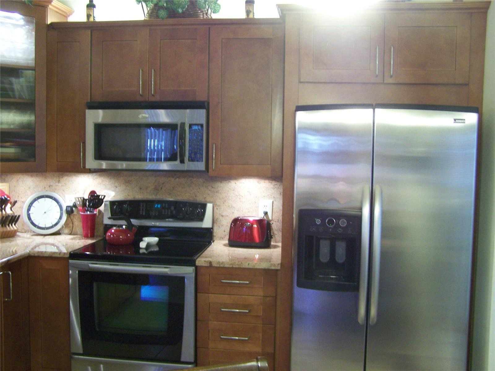15521 South Roundtable Road Davie, FL 33331 - Photo 11 of 27 Photo 12