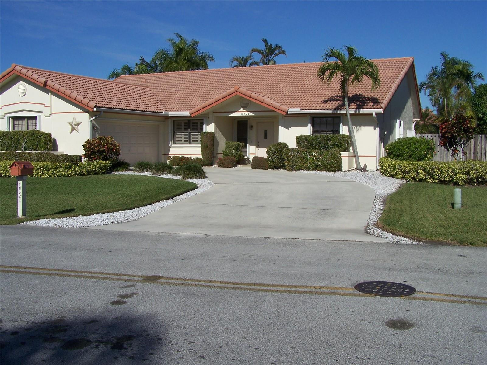 15521 South Roundtable Road Davie, FL 33331 - Photo 26 of 27 Photo 27