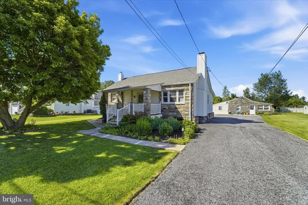 $495,000 | 4836 Greenwood Street, Brookhaven, PA 19015