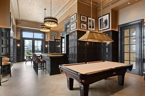 $1,090,000 | 1111 West River Parkway, Unit 23D, Minneapolis, MN 55415