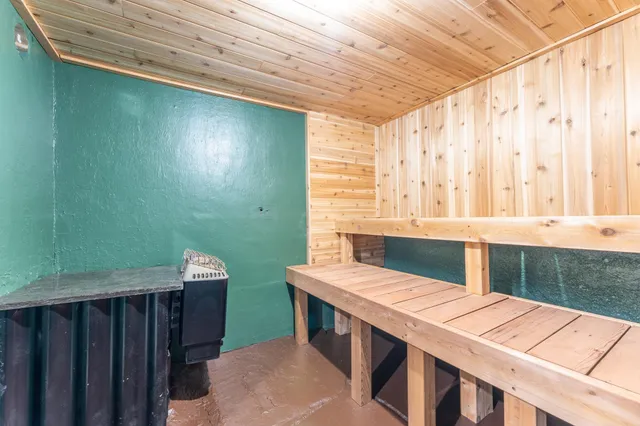 $189,000 | 27 East Harvey Street, Ely, MN 55731