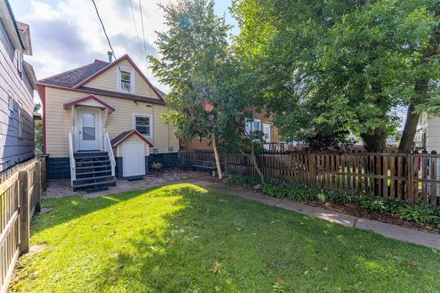 $189,000 | 27 East Harvey Street, Ely, MN 55731