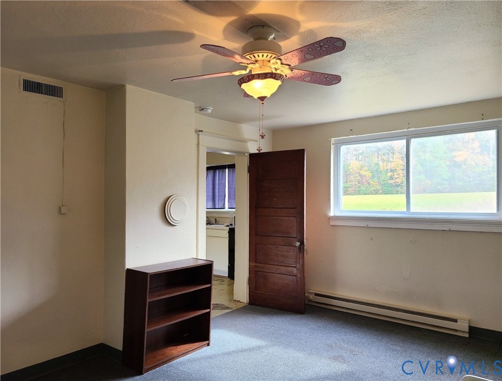 16124 Beaverdam School Road Beaverdam, VA 23015 - Photo 45 of 50 a view of an entryway with a window