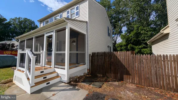 $3,790 | 5813 Shana Place, Burke, VA 22015