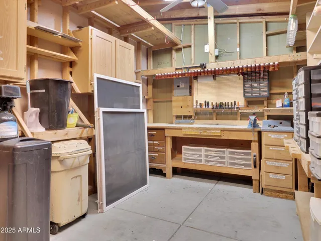 a view of an outdoor kitchen
