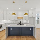 $555,000 | 886 Wakefield Drive, Unit D, Houston, TX 77018