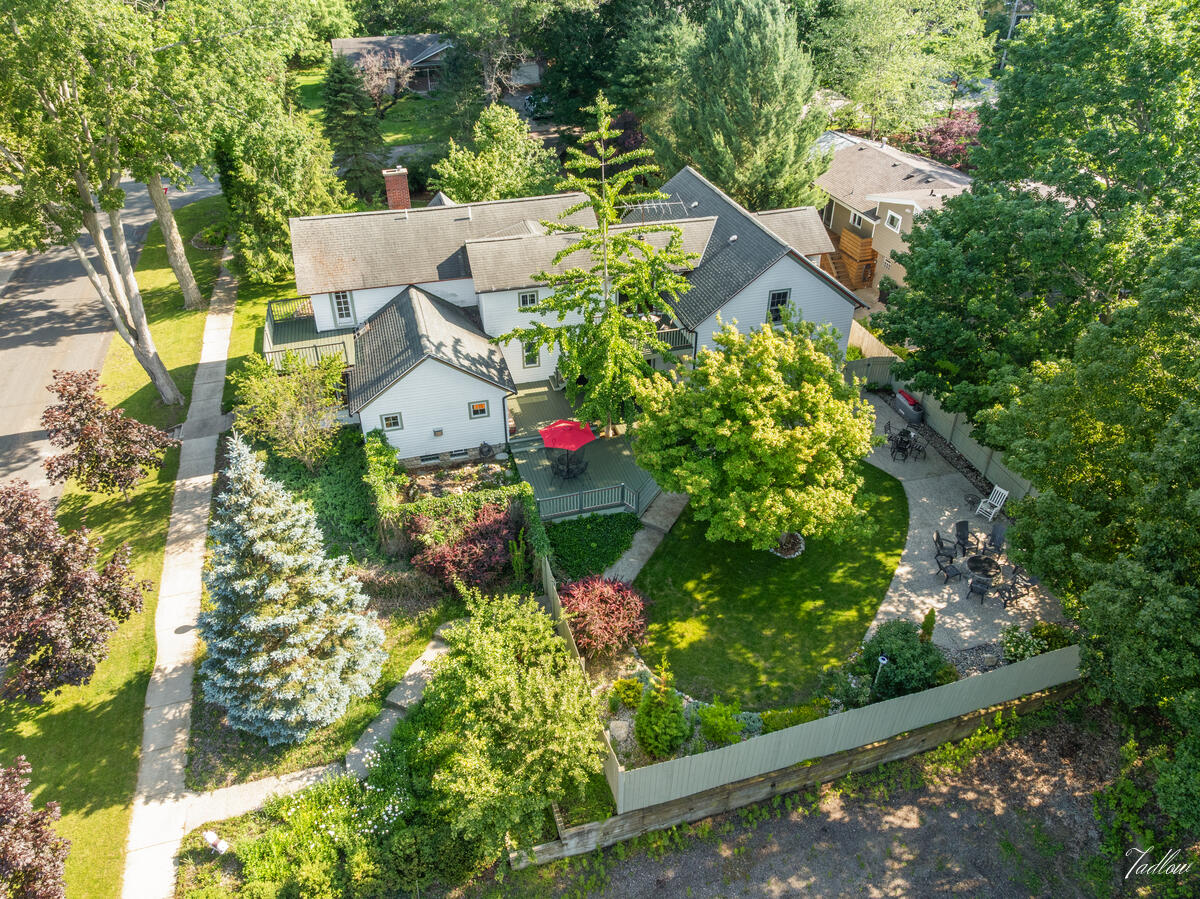 34 South Spring Street Douglas, MI 49406 - Photo 46 of 56 Gallery Image 46