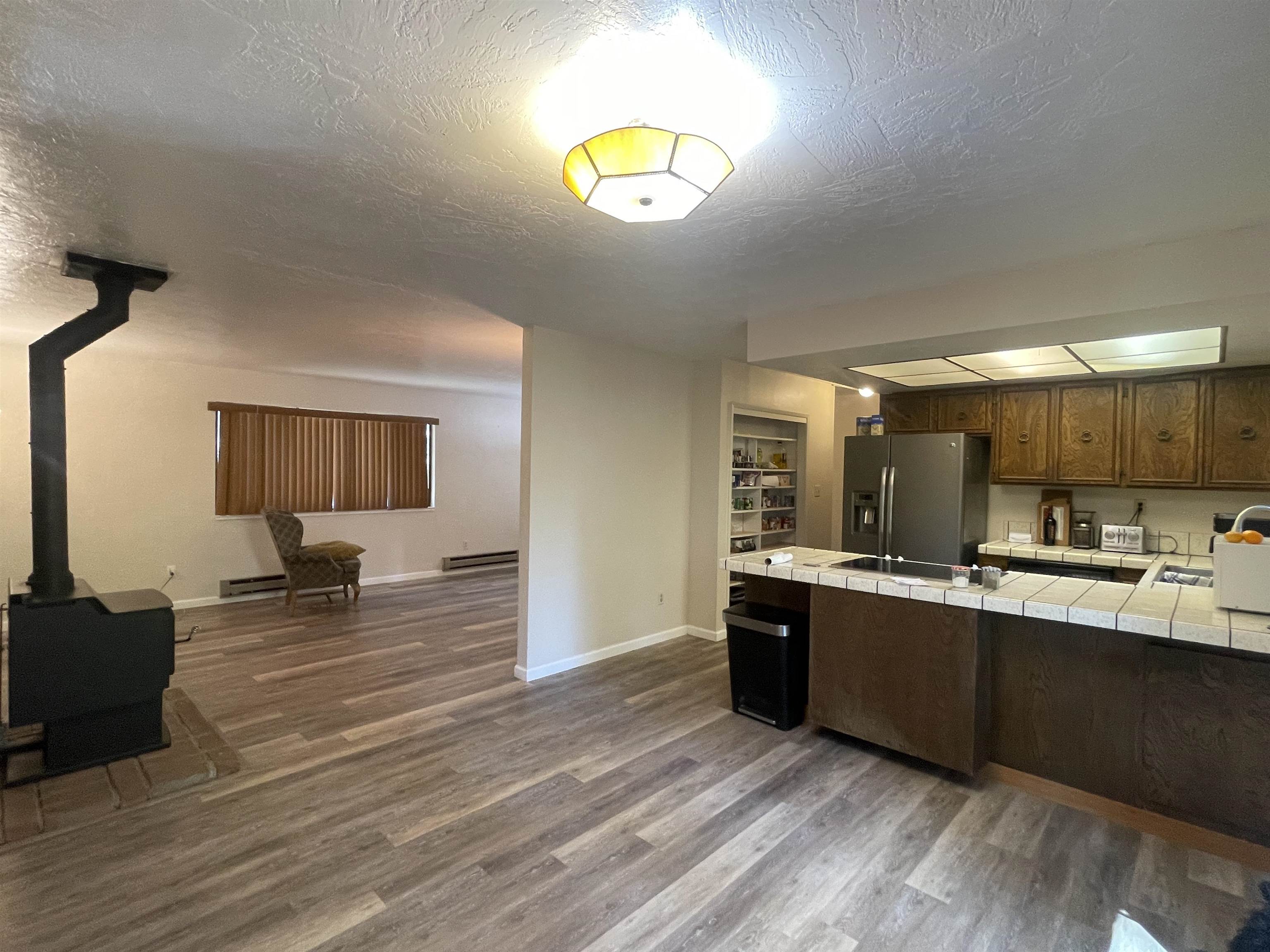 302 Mountain View Road, Unit 2 Calpine, CA 96124 - Photo 7 of 24