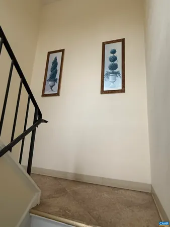 $285,000 | 2404 Barracks Court, Unit 4, Charlottesville, VA 22901