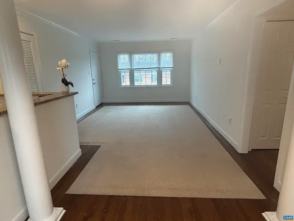 $285,000 | 2404 Barracks Court, Unit 4, Charlottesville, VA 22901