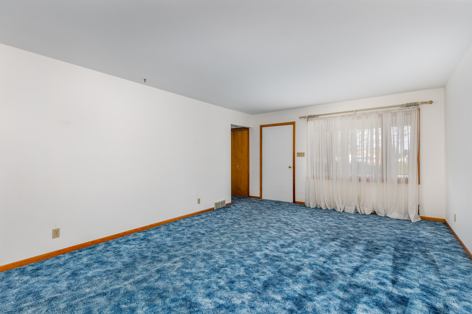 903 Milner Street Streator, IL 61364 - Photo 4 of 24