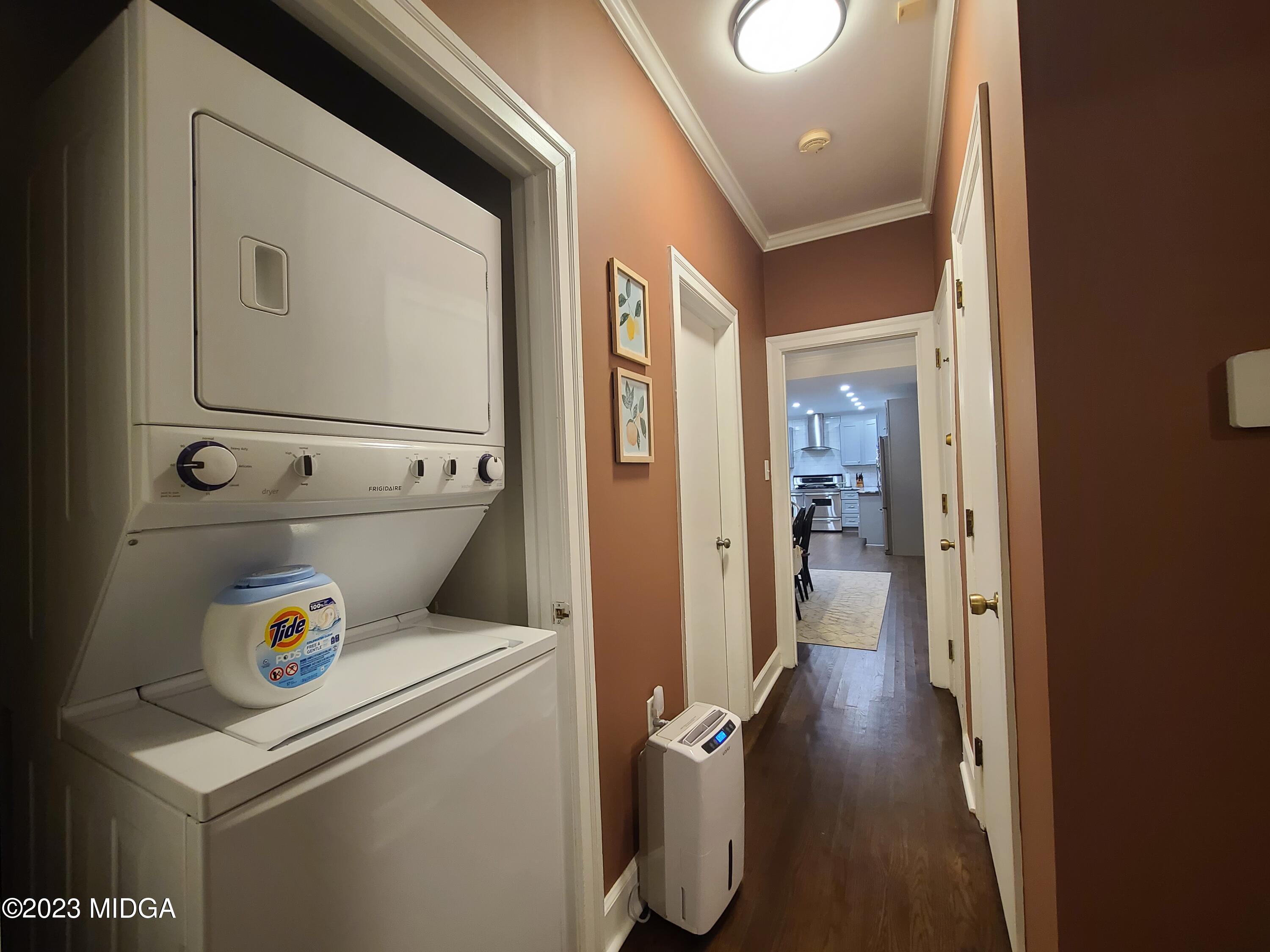 2638 Riverview Road Macon, GA 31204 - Photo 10 of 24 a view of bathroom
