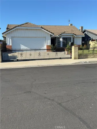 $599,999 | 149 East 211th Street, Carson, CA 90745