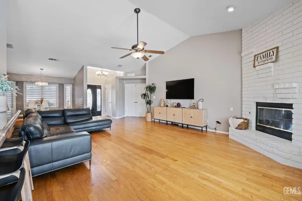 $439,000 | Undisclosed Address, Bakersfield, CA 93314