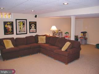 44 Kulp Road East Chalfont, PA 18914 - Photo 5 of 6 Gallery Image 5