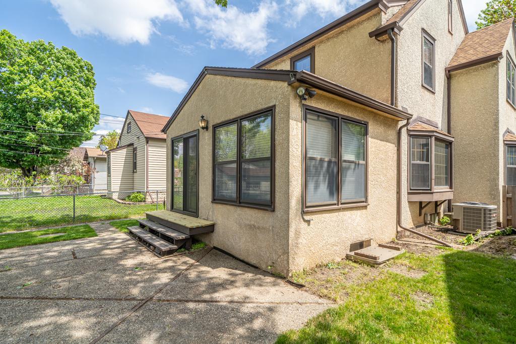 1491 Pascal Street St. Paul, MN 55108 - Photo 21 of 23 Gallery Image 21