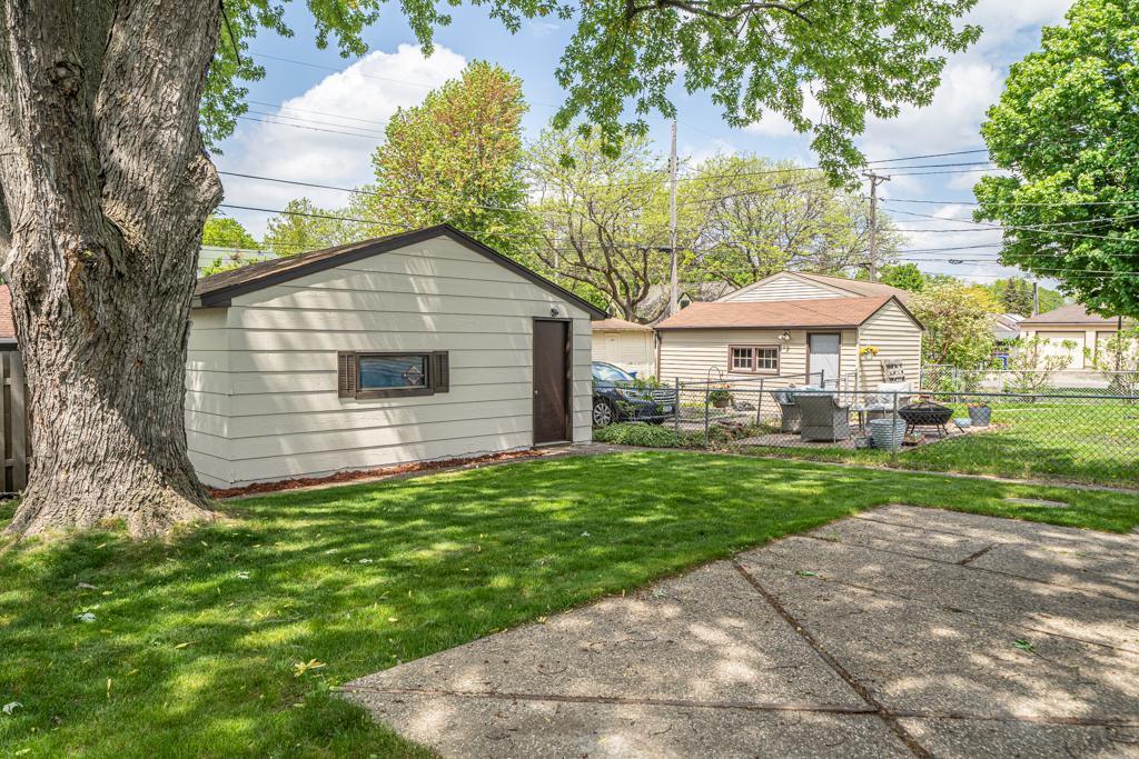 1491 Pascal Street St. Paul, MN 55108 - Photo 22 of 23 Gallery Image 22