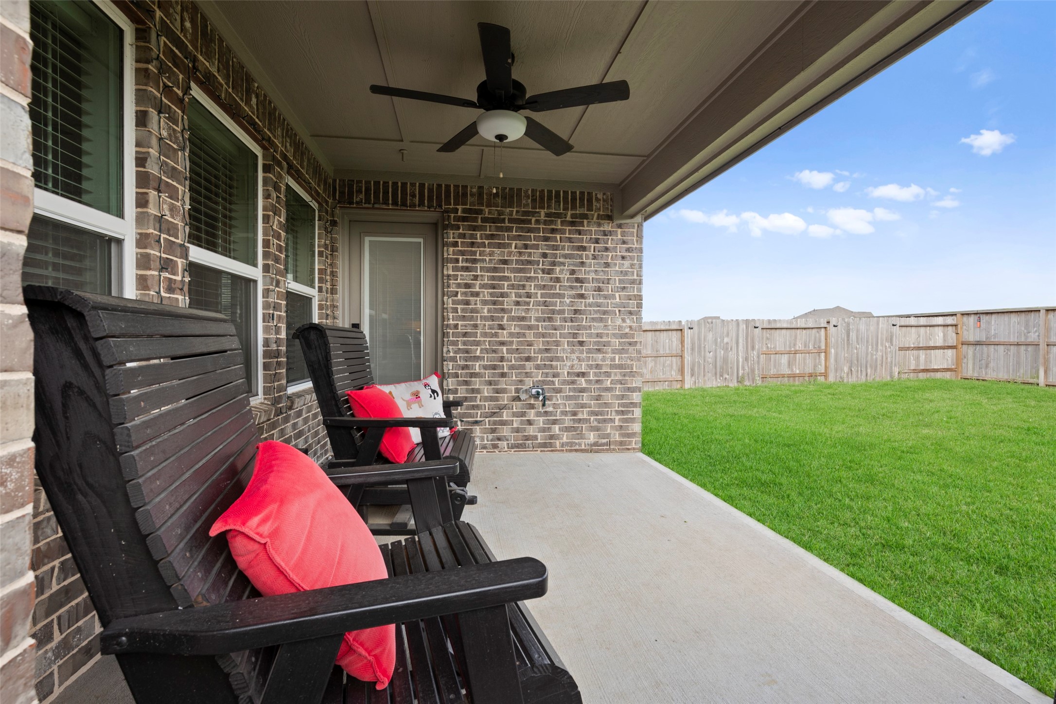 13717 Gaff Rig Drive Texas City, TX 77510 - Photo 23 of 28 a view of yard from deck