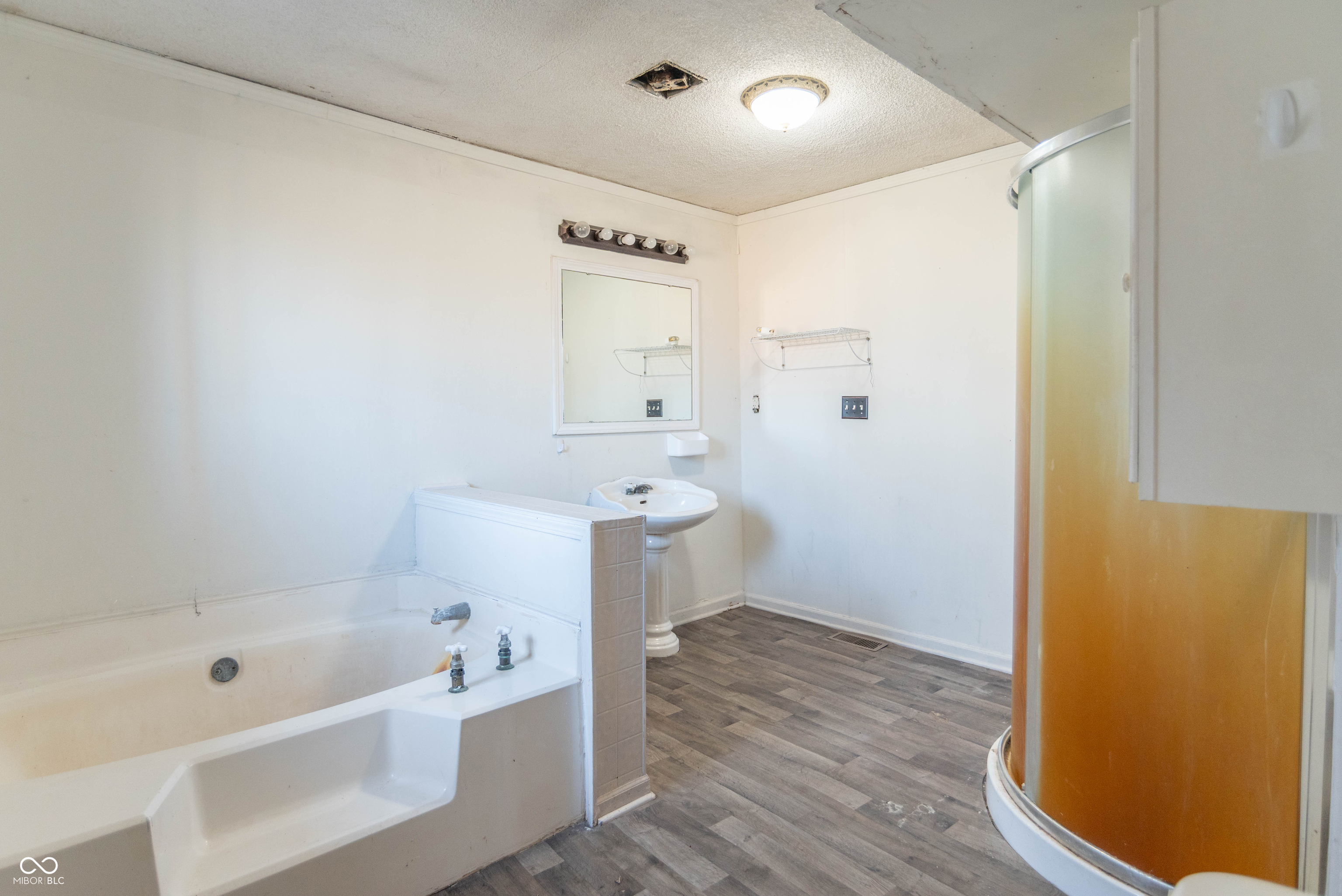 8457 Highway 40 Fillmore, IN 46128 - Photo 16 of 28