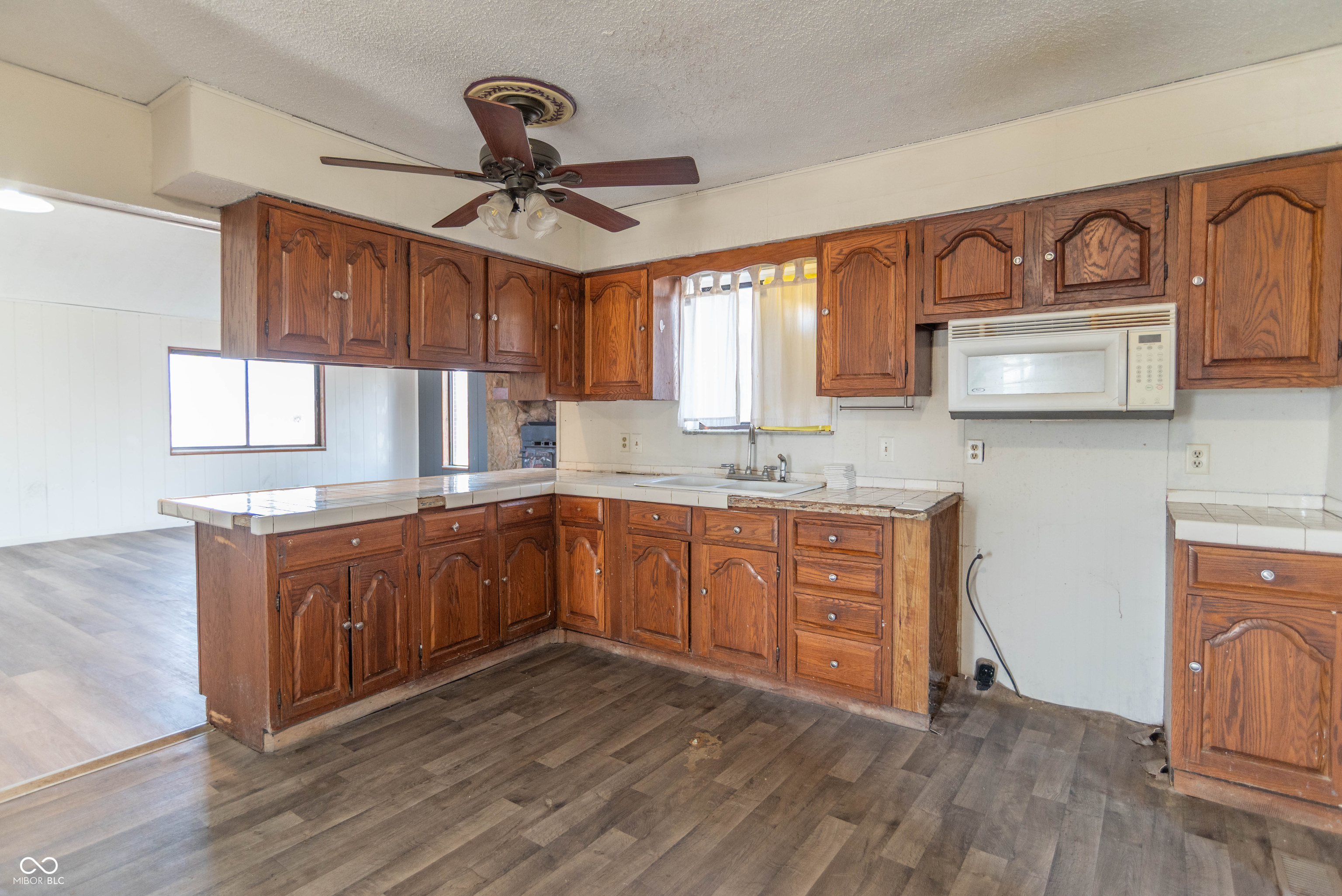 8457 Highway 40 Fillmore, IN 46128 - Photo 8 of 28