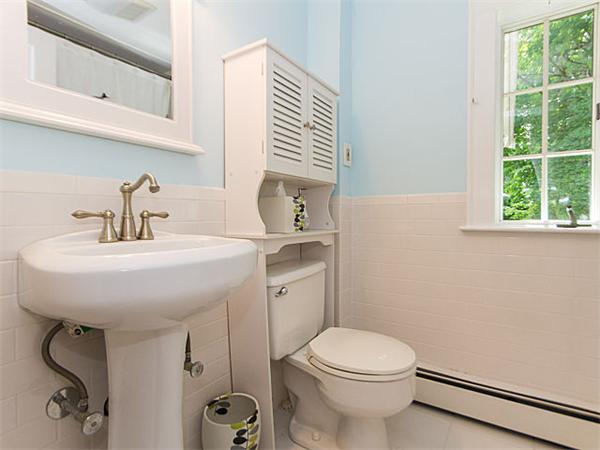 11 Davidson Road Wakefield, MA 01880 - Photo 10 of 12 Gallery Image 10