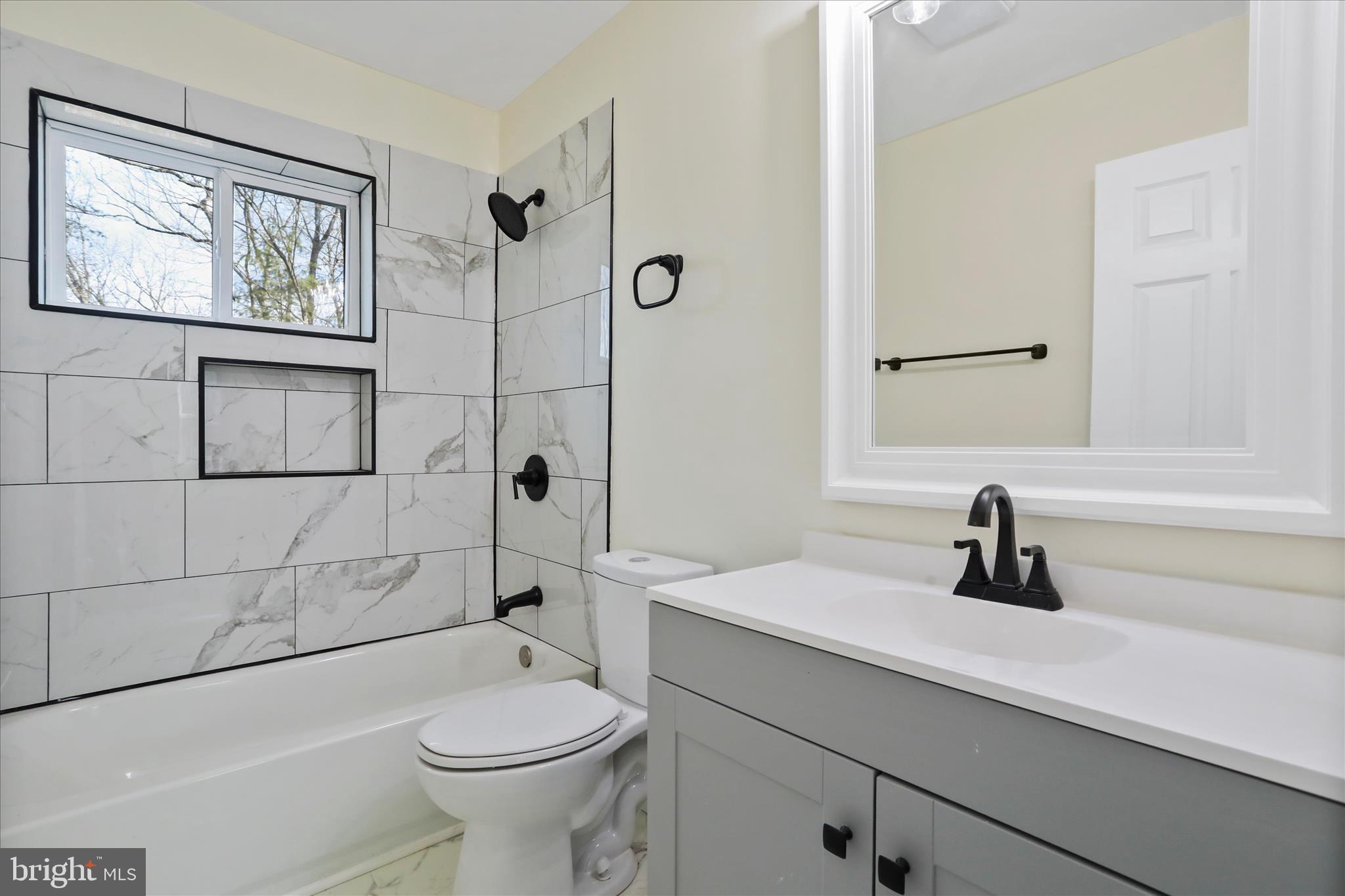 244 Hickory Road Front Royal, VA 22630 - Photo 17 of 29 Gallery Image 17