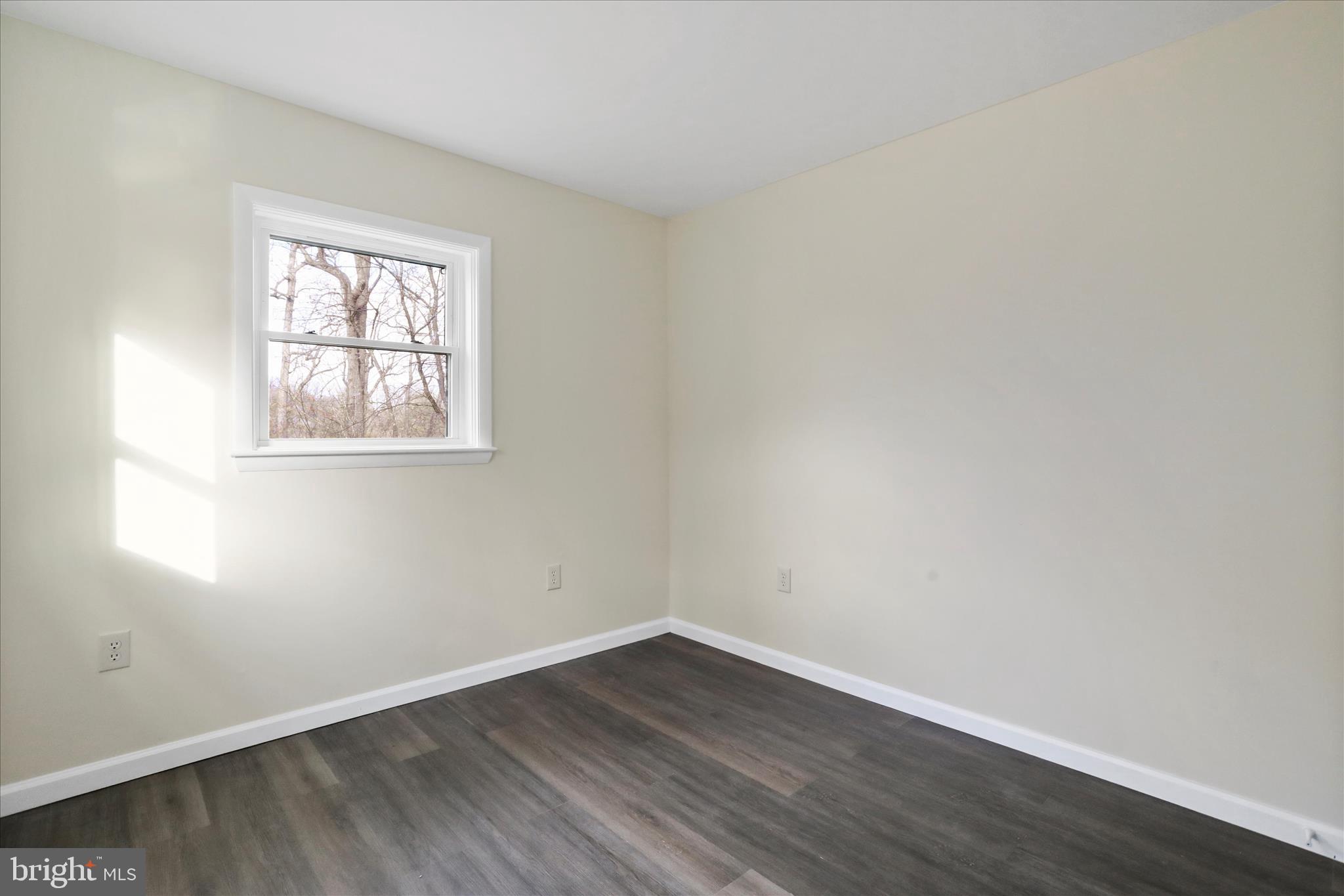 244 Hickory Road Front Royal, VA 22630 - Photo 26 of 29 Gallery Image 26