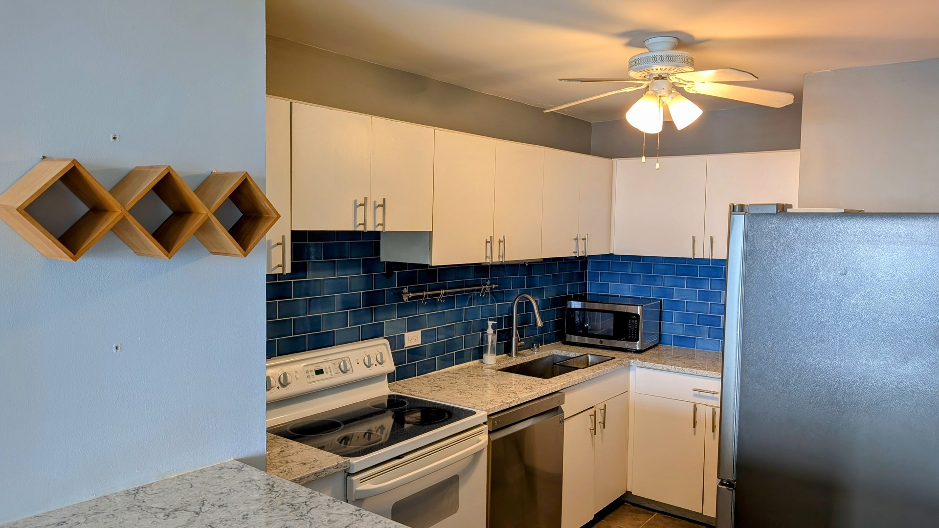 5320 North Sheridan Road, Unit 1301 Chicago, IL 60640 - Photo 12 of 65 Gallery Image 12