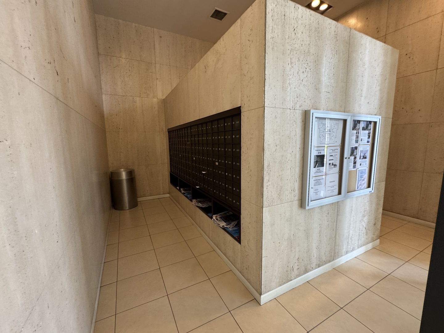 5320 North Sheridan Road, Unit 1301 Chicago, IL 60640 - Photo 30 of 65 Gallery Image 30