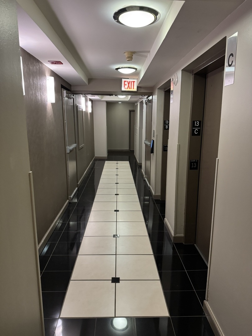 5320 North Sheridan Road, Unit 1301 Chicago, IL 60640 - Photo 63 of 65 Gallery Image 63