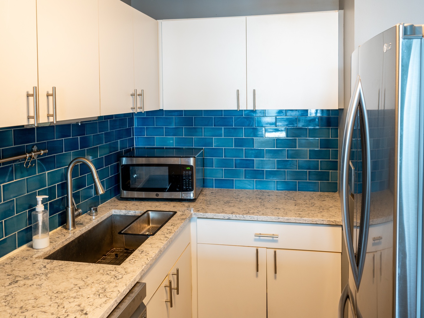 5320 North Sheridan Road, Unit 1301 Chicago, IL 60640 - Photo 10 of 65 Gallery Image 10