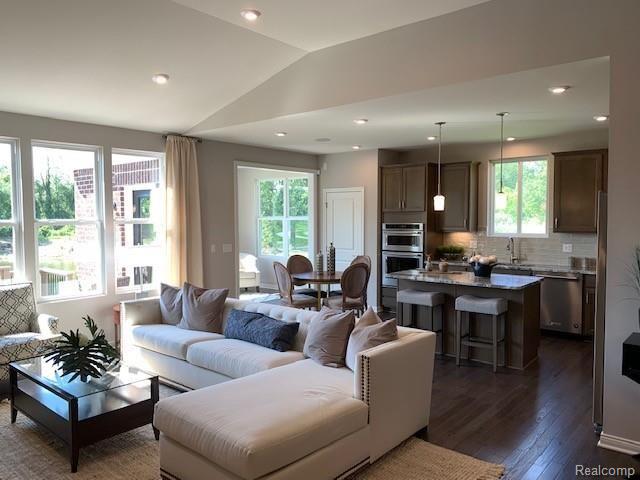 48646 Windfall Road Novi, MI 48374 - Photo 4 of 12