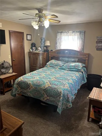 $185,000 | 640 Meadowbrook Lane, Centralia, IL 62801