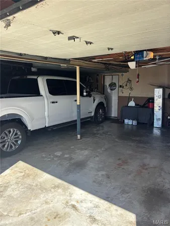 $185,000 | 640 Meadowbrook Lane, Centralia, IL 62801