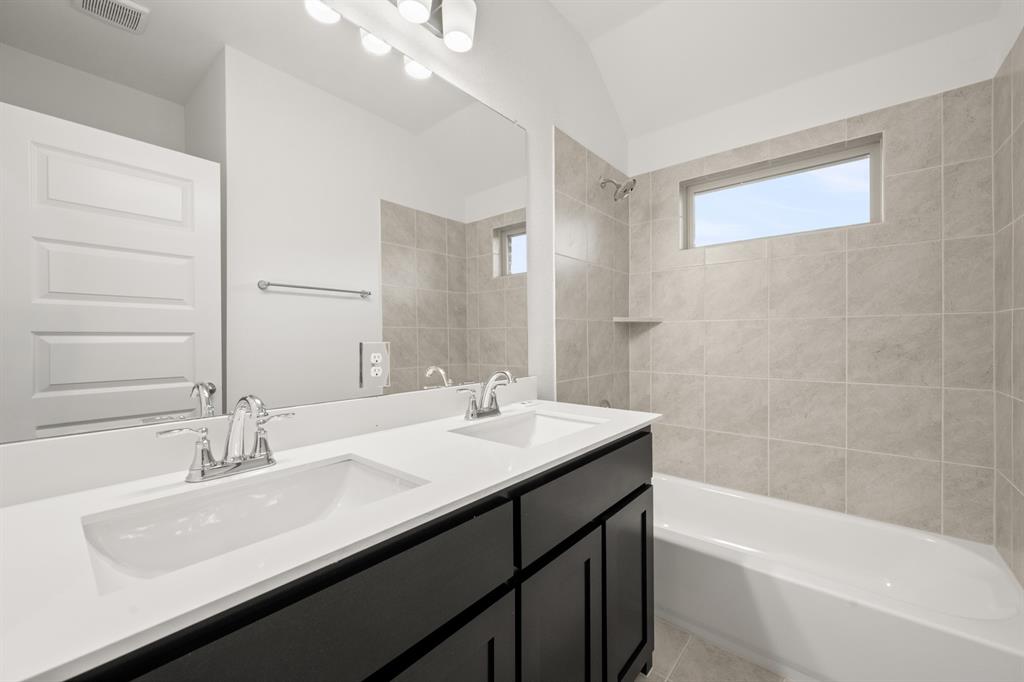 728 Stone Eagle Drive Azle, TX 76020 - Photo 27 of 31 728 Stone Eagle- Bathroom-2
