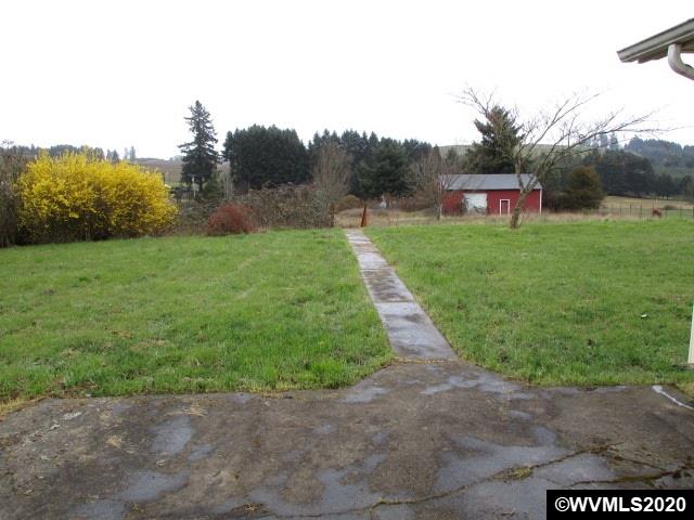 8292 Liberty Road South Salem, OR 97306 - Photo 29 of 29 a view of a park with large trees