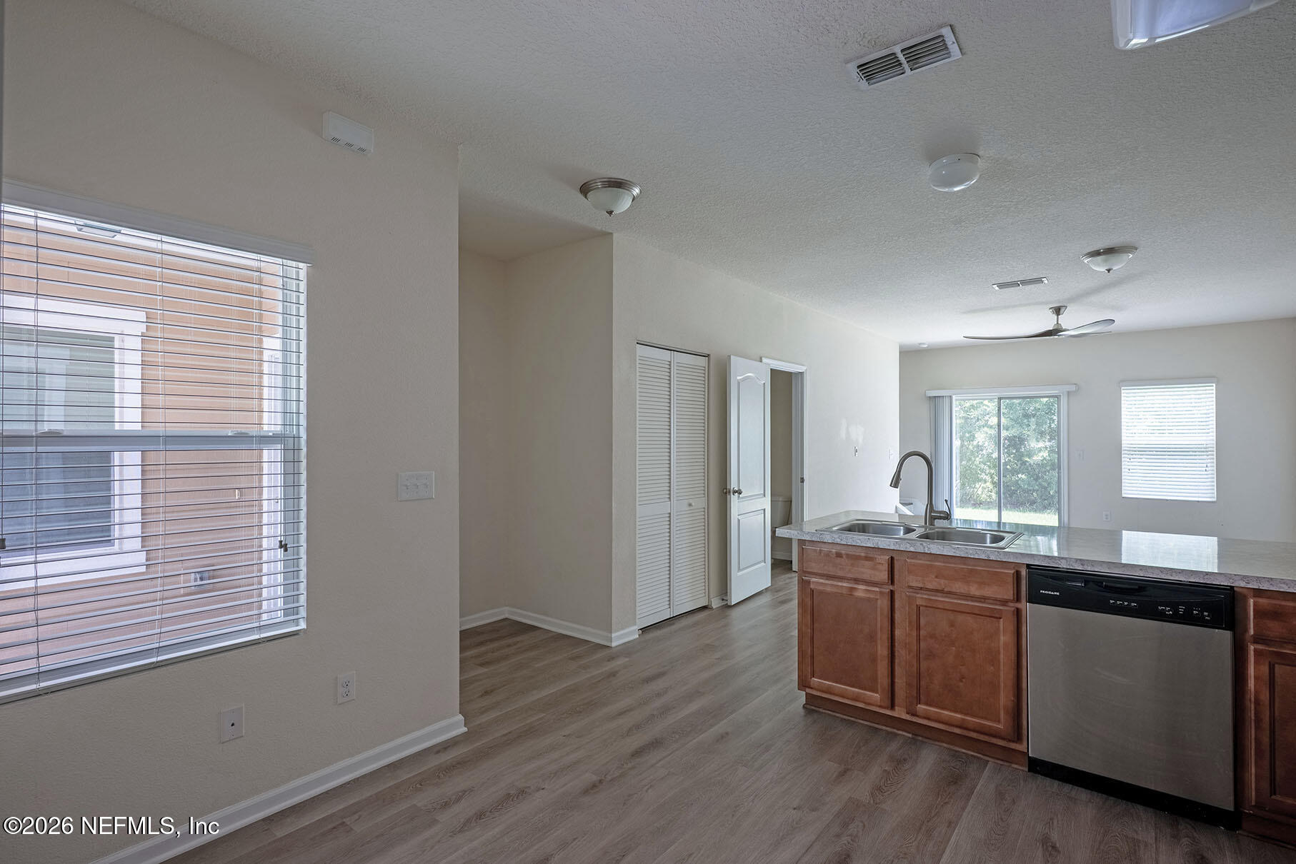 145 Whitland Way St. Augustine, FL 32086 - Photo 5 of 23 _DSC8150-HDR