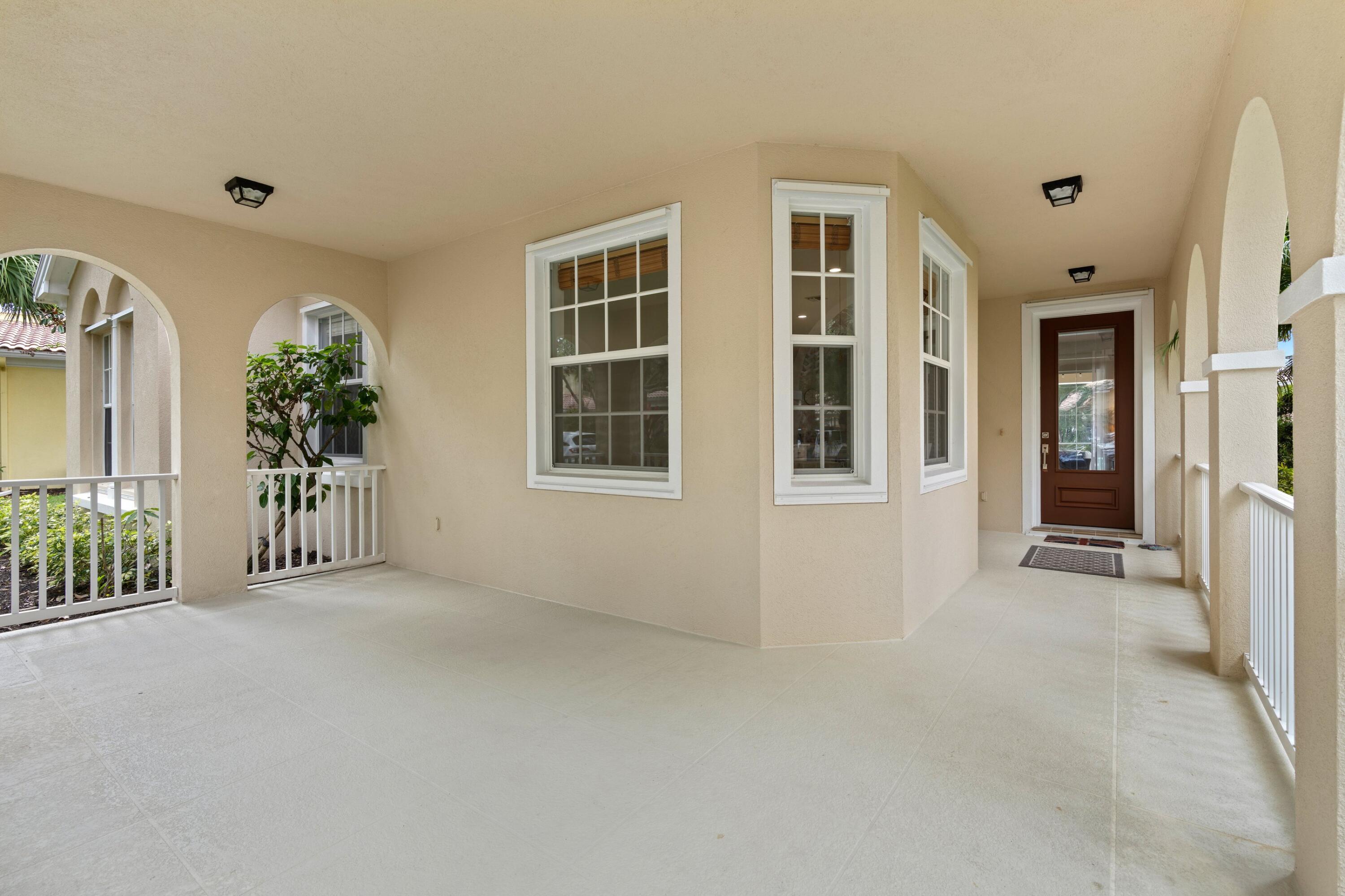 118 Florence Drive Jupiter, FL 33458 - Photo 3 of 41 Front porch