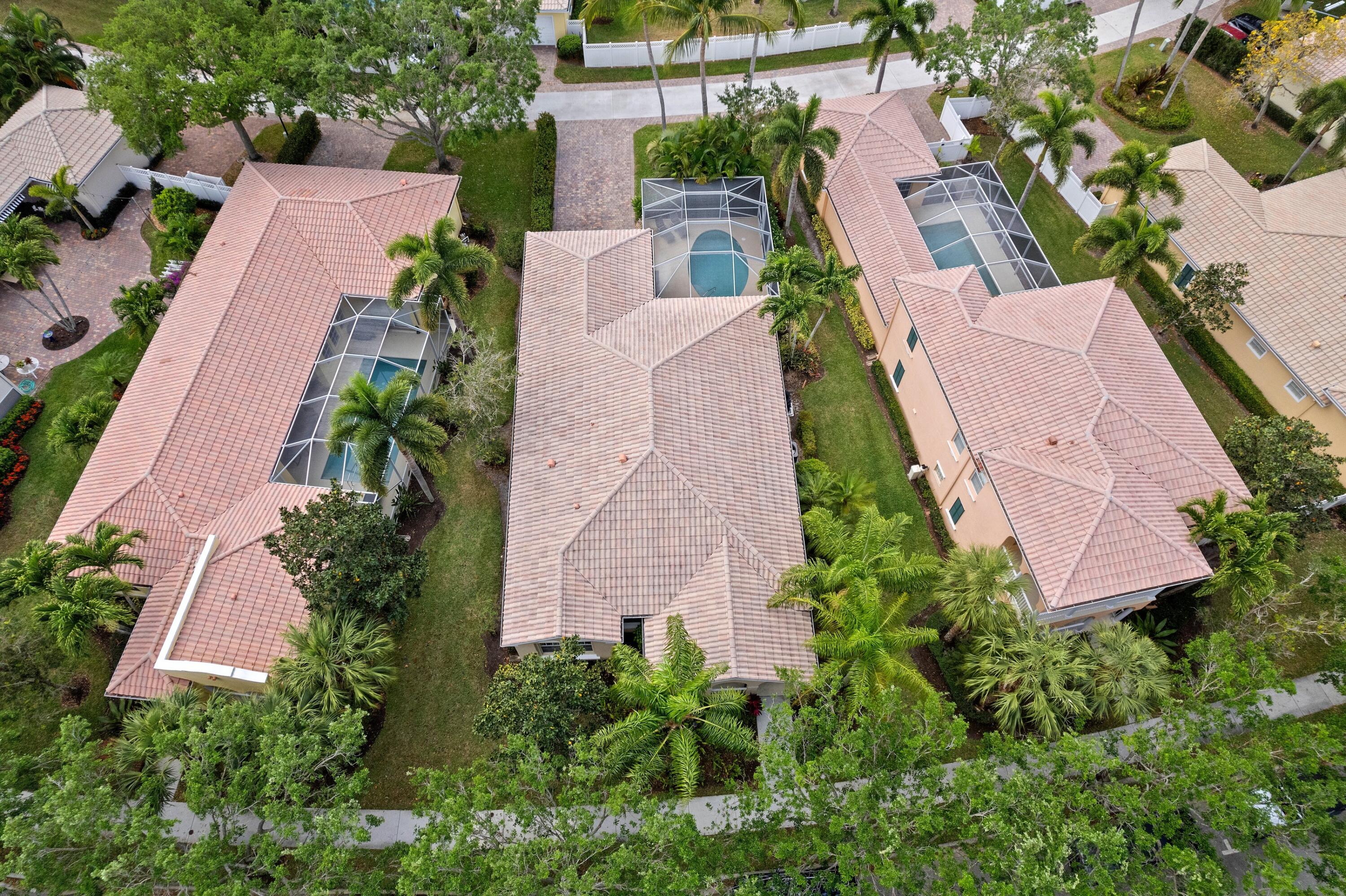 118 Florence Drive Jupiter, FL 33458 - Photo 31 of 41 DJI_0001.jpg-SMALL