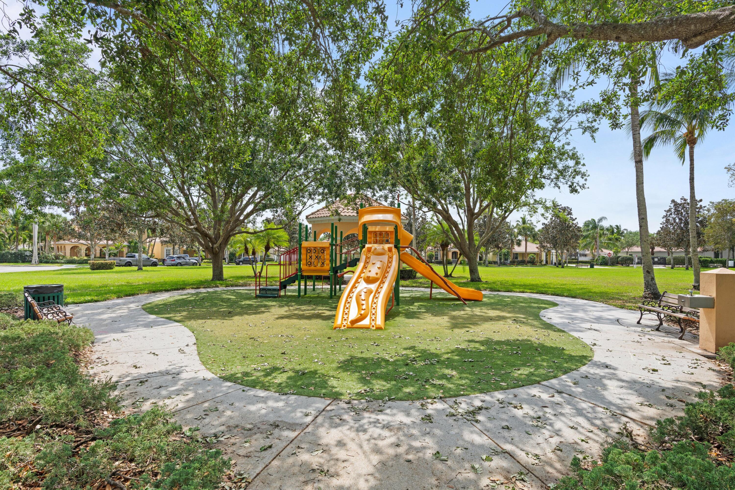 118 Florence Drive Jupiter, FL 33458 - Photo 35 of 41 DSC06477.jpg-SMALL