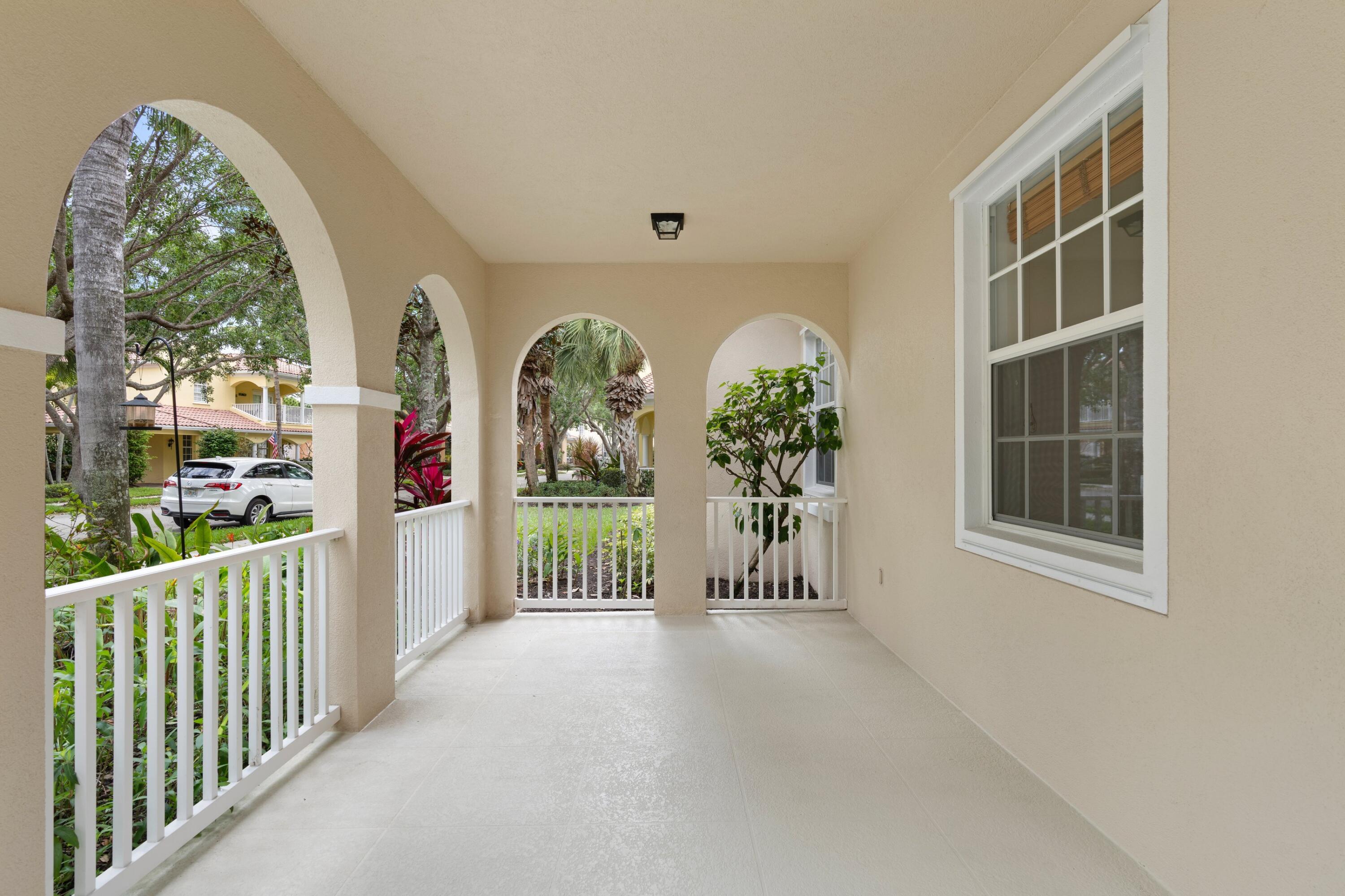 118 Florence Drive Jupiter, FL 33458 - Photo 4 of 41 Front Porch