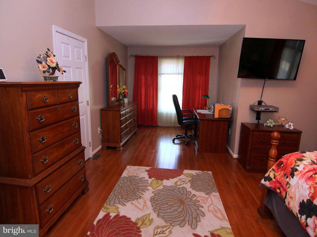 7623 Bear Forest Road Hanover, MD 21076 - Photo 16 of 30 Bedroom (Master)