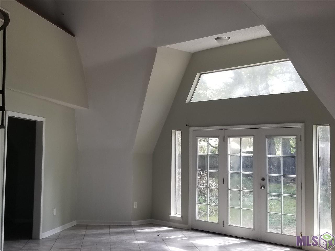 16817 Strain Road Baton Rouge, LA 70816 - Photo 1 of 12 Gallery Image 1