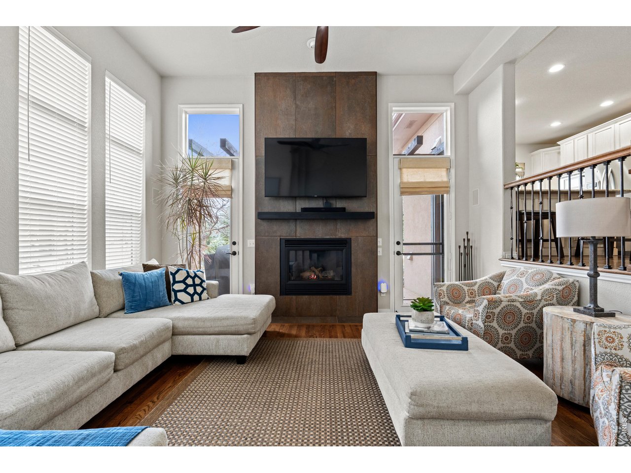 6874 Raspberry Run Littleton, CO 80125 - Photo 9 of 34 Gallery Image 9