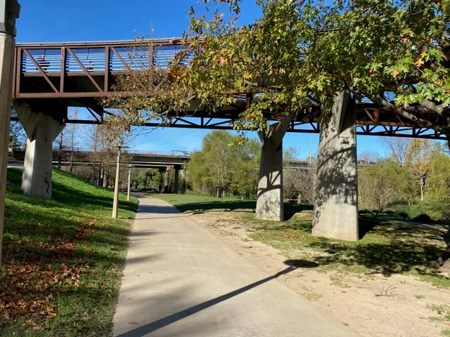 $2,000 | 1900 Genesee Street, Unit 103, Houston, TX 77006