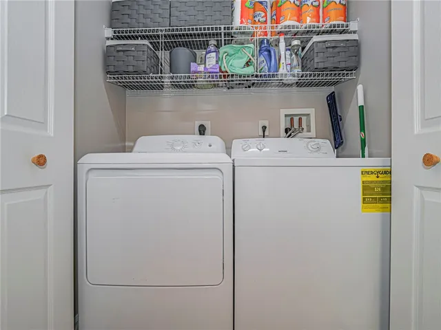 $3,500 | 572 7th Square Southwest, Unit 101, Vero Beach, FL 32962