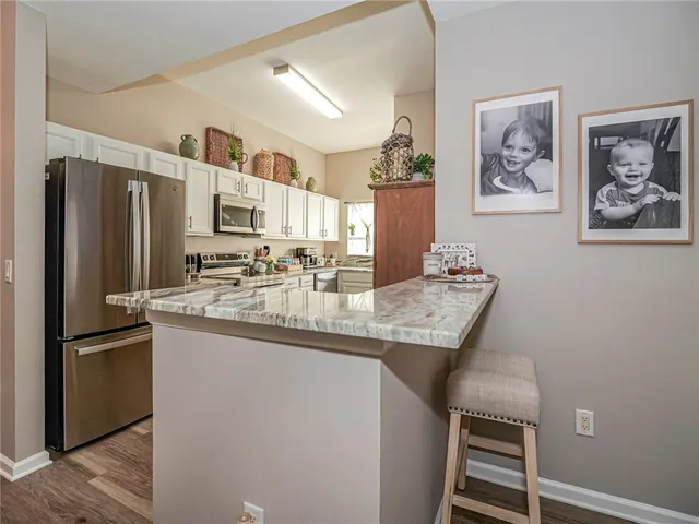 $3,500 | 572 7th Square Southwest, Unit 101, Vero Beach, FL 32962